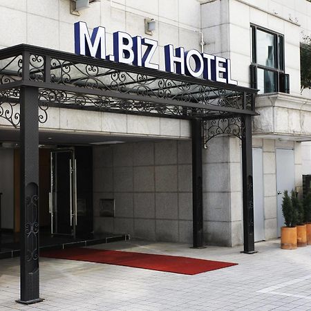 M. Biz Hotel โซล ภายนอก รูปภาพ